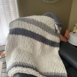 Chunky Handmade Throw