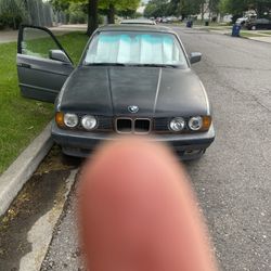 1992 BMW 525i