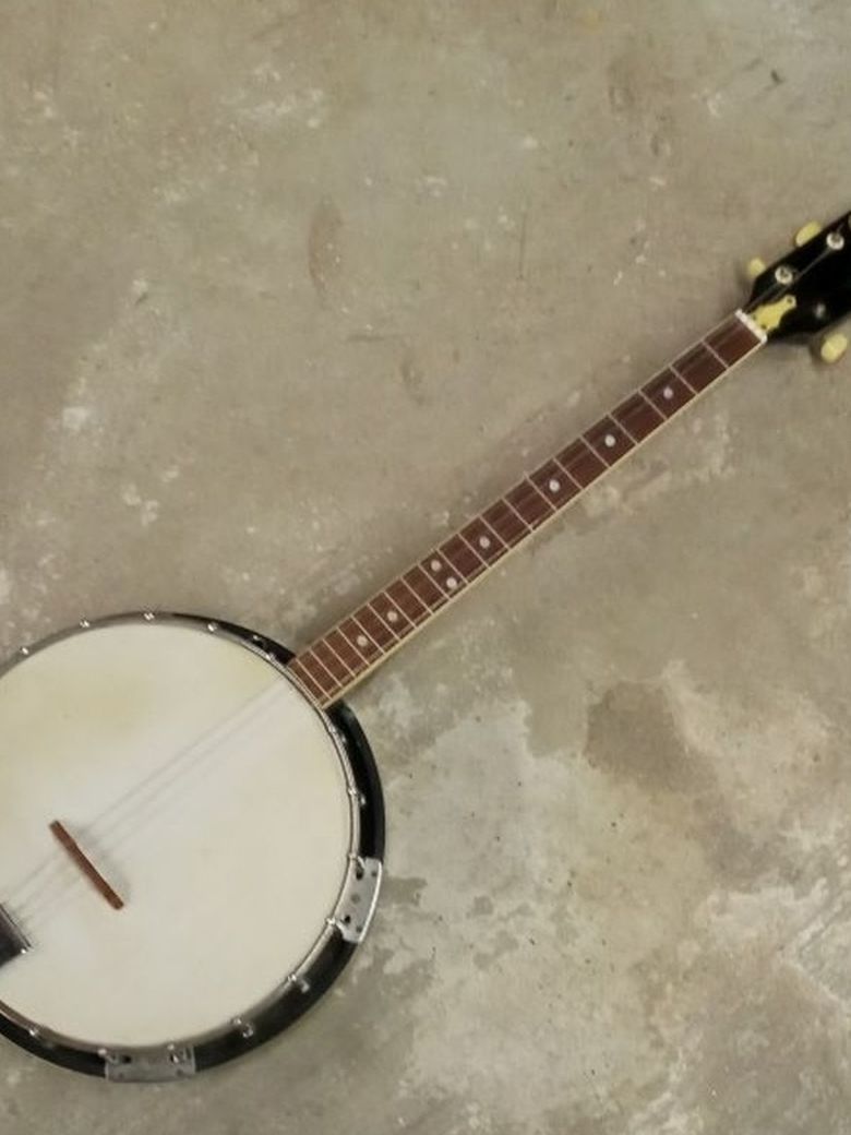Mayfair 19 Fret Tenor Banjo