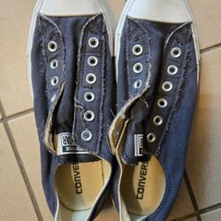 Converse Slip On Canvas Chuck Taylor's. 7.5