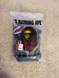 A Bathing Ape BAPE Shark Hoodie size small