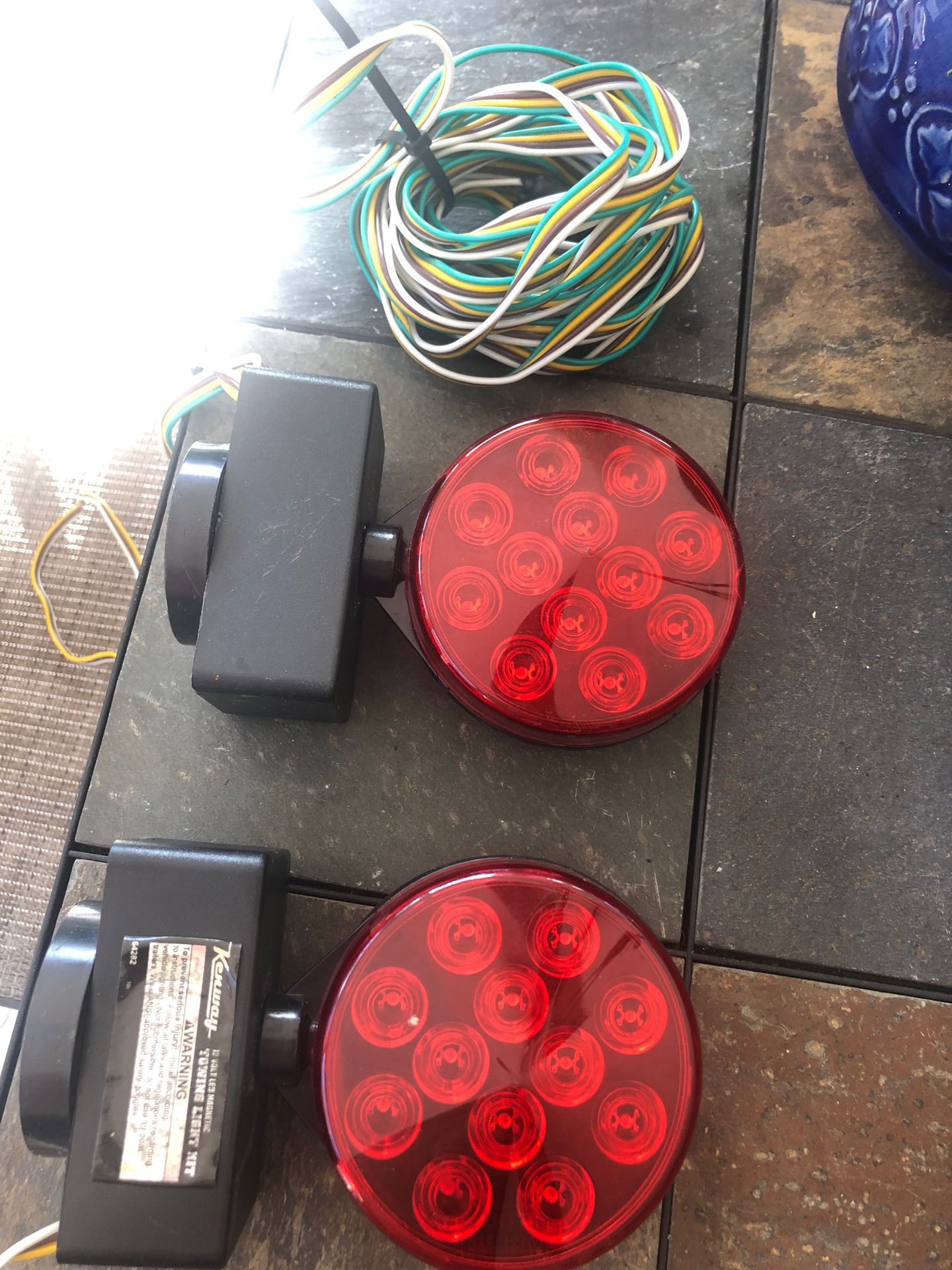 Trailer magnet towing led lights boat utility’s tow