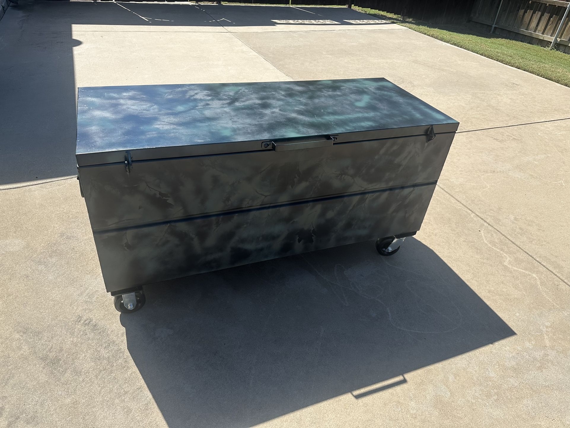Knaack 60x24x24 Job box