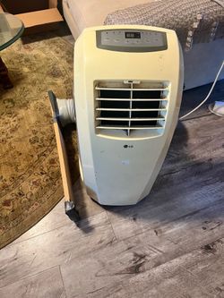 LG Portable Air Conditioner AC with Exhaust Hose – Works Great