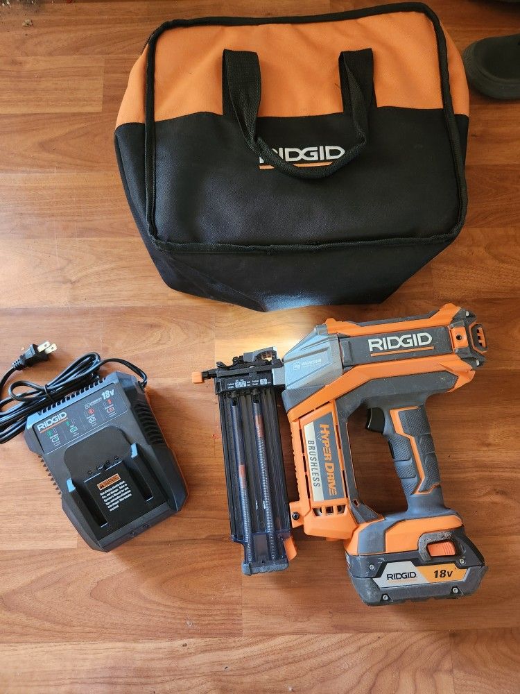 18V Brushless Cordless 18-Gauge 2-1/8 in. Brad Nailer