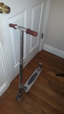 Razor scooter