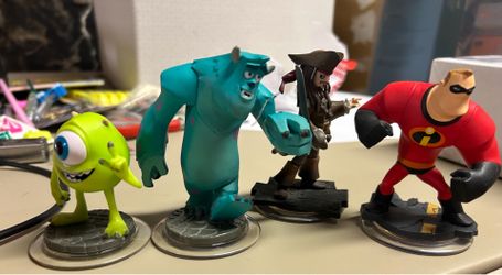Disney Infinity Sully, Mike, Jack Sparrow, Incredibles figures
