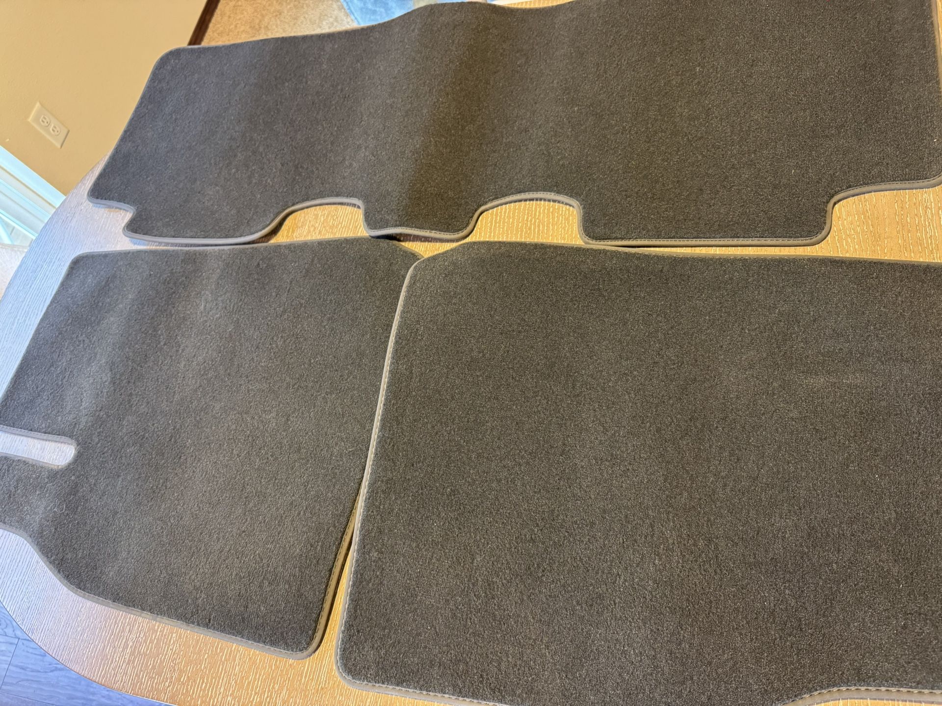 Tesla Model Y Carpet Interior Mats