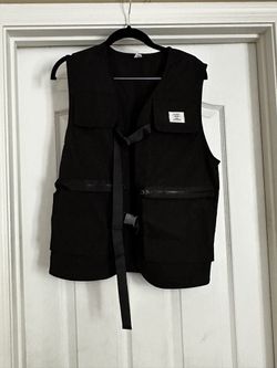 Black Cargo Best
