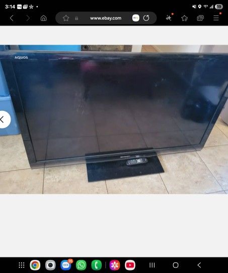 Big 60 inch Sharp Aquos Qled Tv