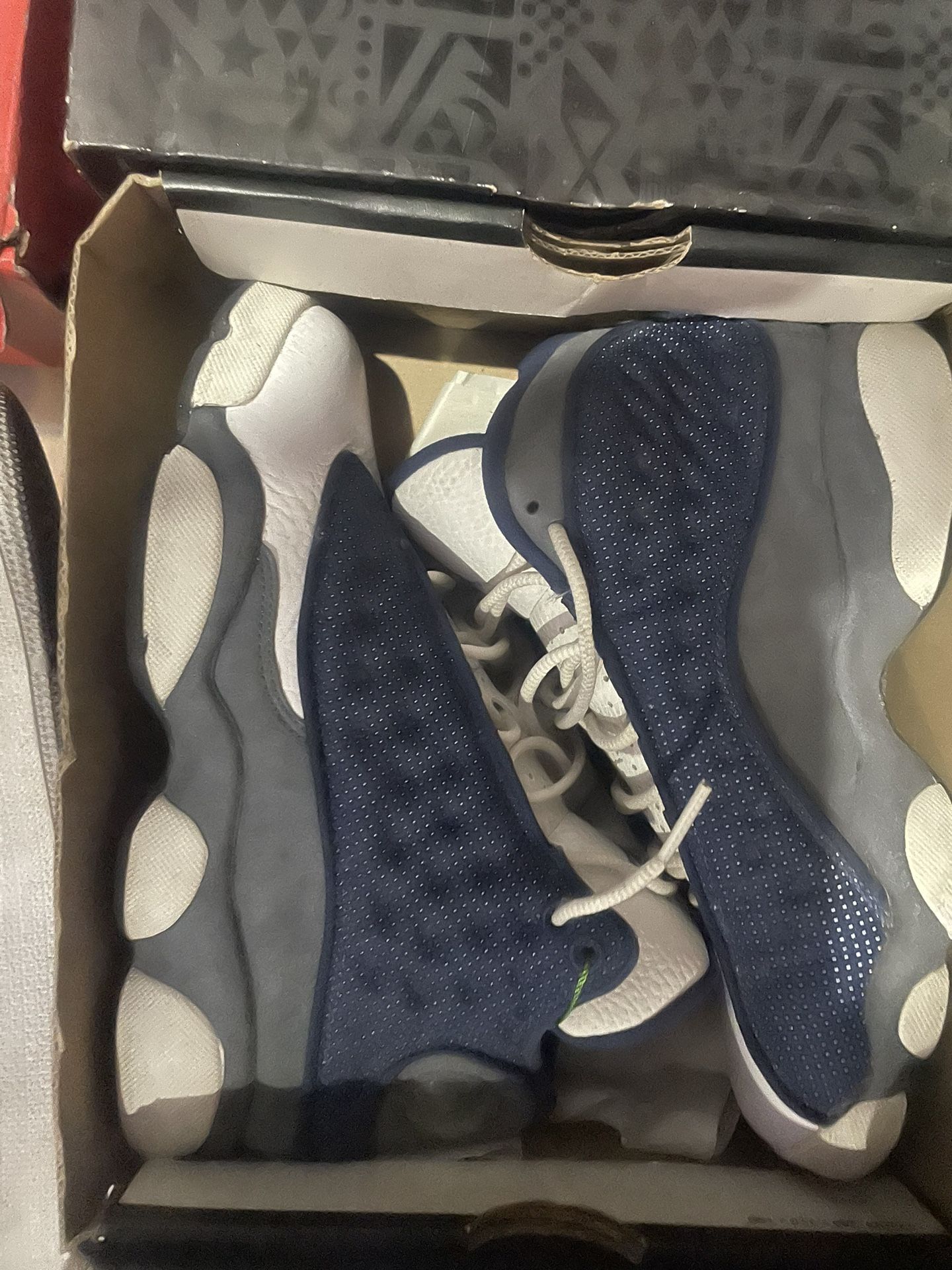Jordan 13s 4Y