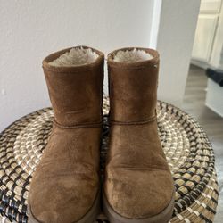 Girls boot Size 2