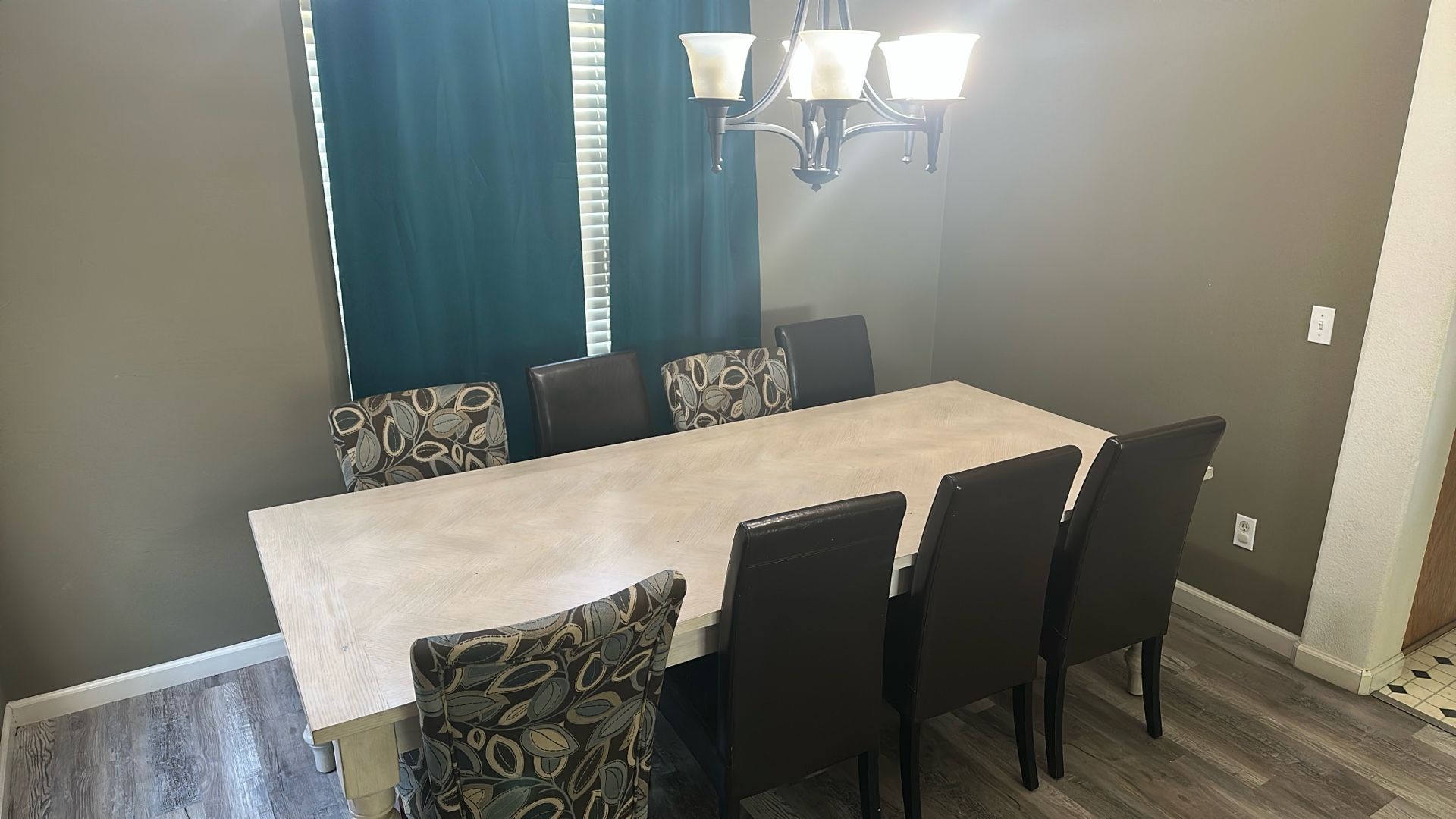Family Dinner Table