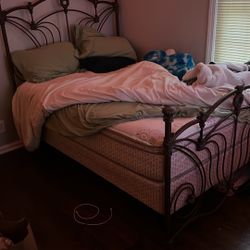 Bedroom Set 