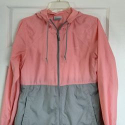 Ladies size sm. Columbia jacket 
