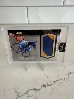 Robin Yount Topps Dynasty Auto Patch Card /10