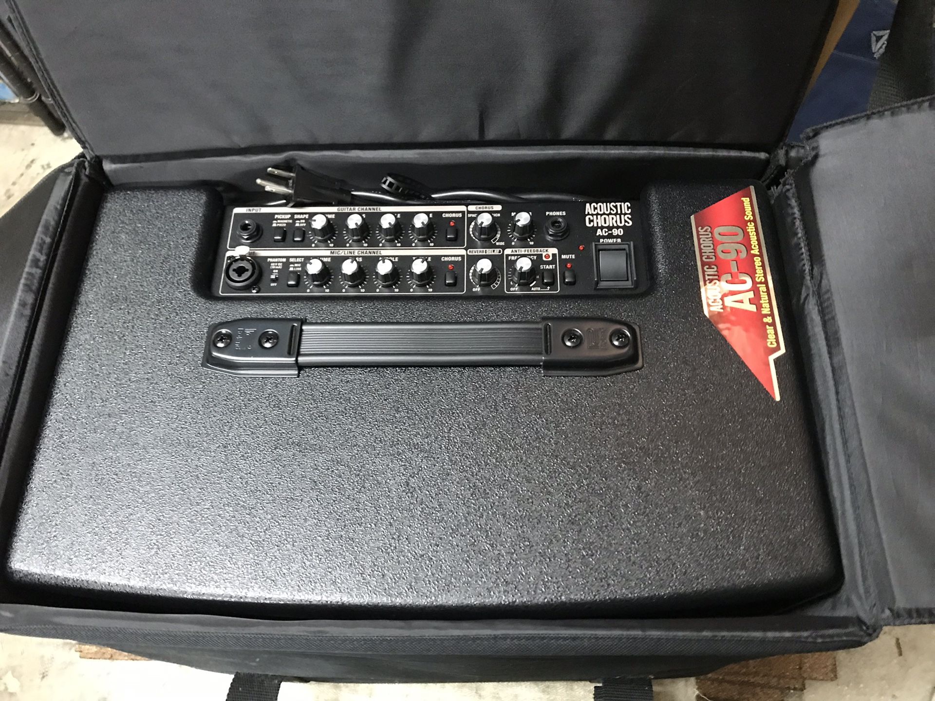 Roland AC90