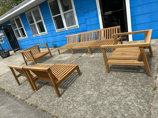 TEAK outdoor Seating Set - BRAND NEW