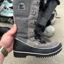 Sorel Women’s Snow Boots