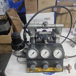 Wagner ZIP 52 Finishing Spray Paint Pump with Pressure Gauges