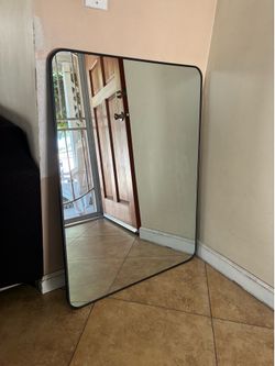 New 30” x 40” Wall Mirror