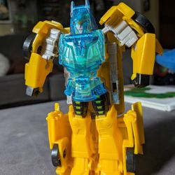 Transformers Toys Cyberverse Ultra Class Bumblebee Action Figure, Combined with Energon