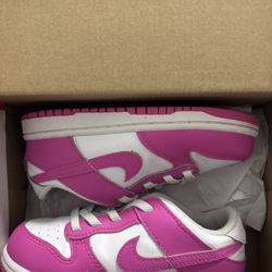 TODDLER NIKE DUNKS