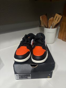 Air Jordan 1 Low GS Size 6Y