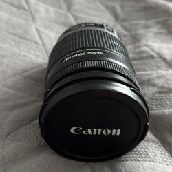 Canon 18-200mm Lens
