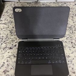 iPad Magic Keyboard