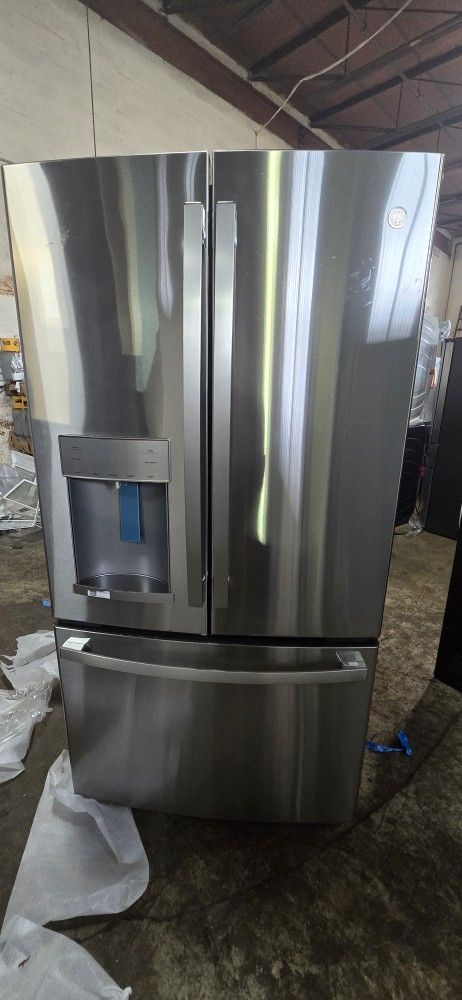 NEW GE REFRIGERATOR FRENCH DOOR STAINLESS STEEL 36X69 NOT SCRATCH NOT DENT