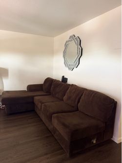 Brown 3 piece sectional $200