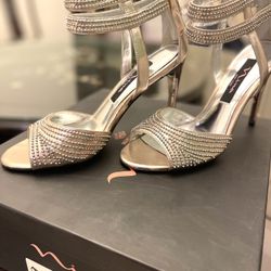 Nina Shoes Strappy Rhinestone Embellished Metallic Silver Heels - Size 6 - Brand New Unworn!