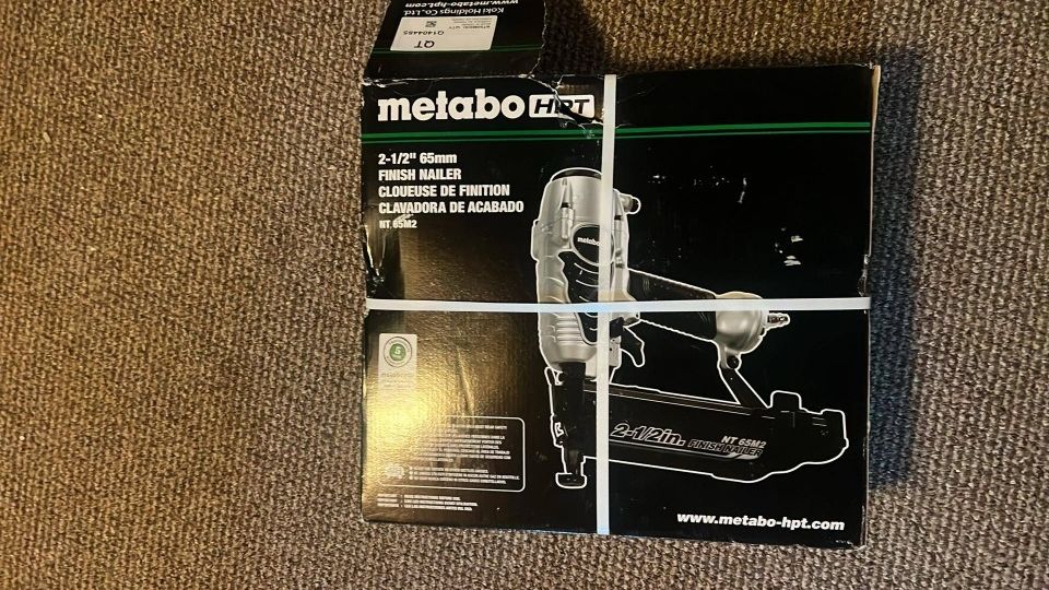 METABO HPT 2-1/2 in 16. 65MM. FINISH NAILER