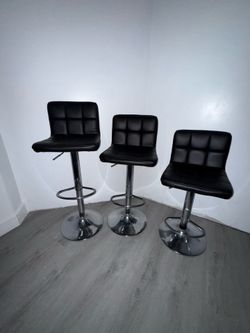 Black Adjustable Chairs