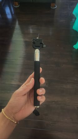 Selfie stick 42.5”