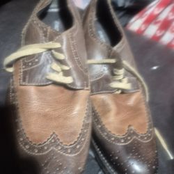 Mems Dress Shoes. JOHNSON ANDMURPHY