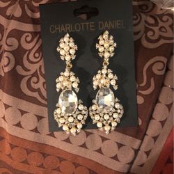 Bride Pearl And Rhinestone Earrings