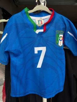 Italy Puma Football Shirt/Jersey #7 Pazzini Size 2 Kids