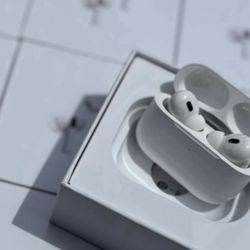 AirPods Pros