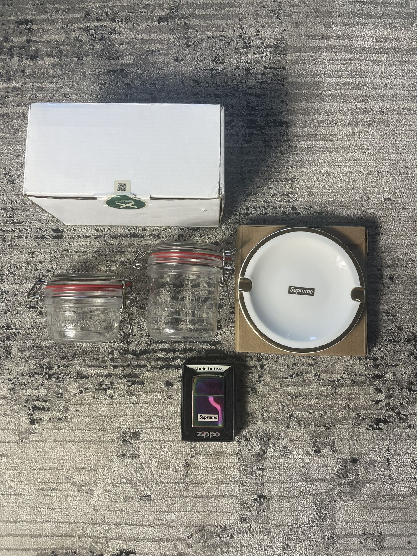 Supreme Smoking Accessories