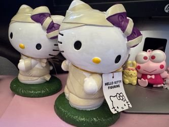 New Hello kitty Halloween 2026 Figurine