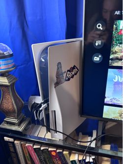 PS5 2 controllers