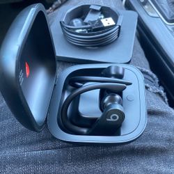 Powerbeats Pro 