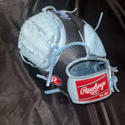 Custom Rawlings Glove 