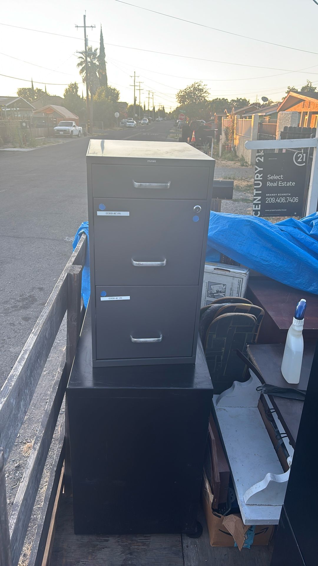 Filling Cabinets