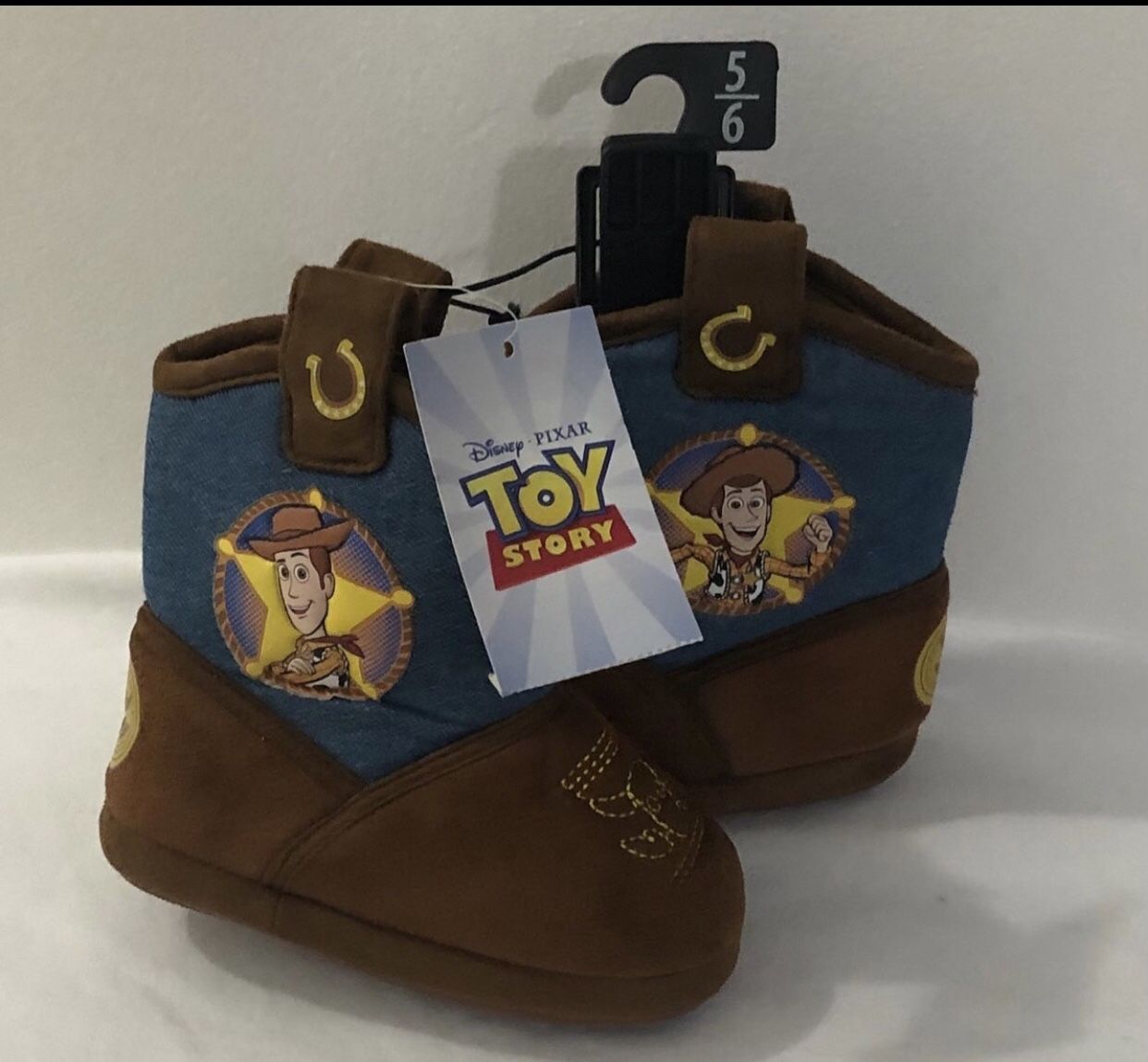 Toy Story bootie slippers toddler cowboy cozy  brown. Size 5/6