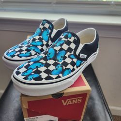 PRE-OWNED Vans Size 5.5y Only Worn Once 