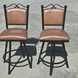 Bar Stools (Set)
