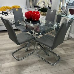 Dining Sets / Juegos de Comedor 